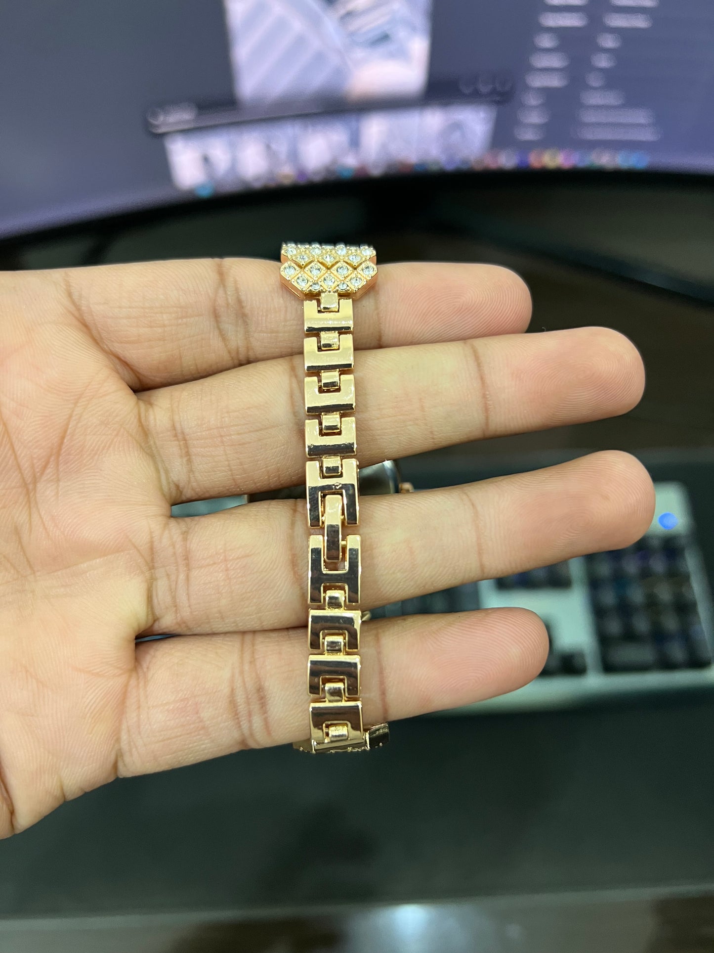 Ladies - Diamond Gold - Red