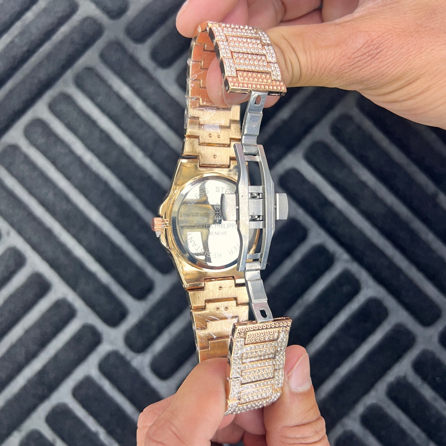 Patek Philippe – Nautilus - Rose Rose - Iced Out