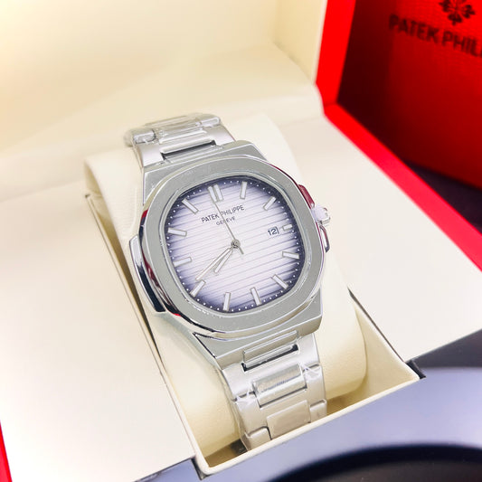 Patek Philippe – Nautilus - Smokey White