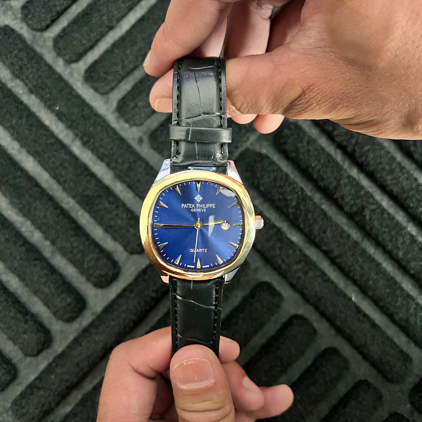 Patek Philippe -Geneve Belt - Golden blue
