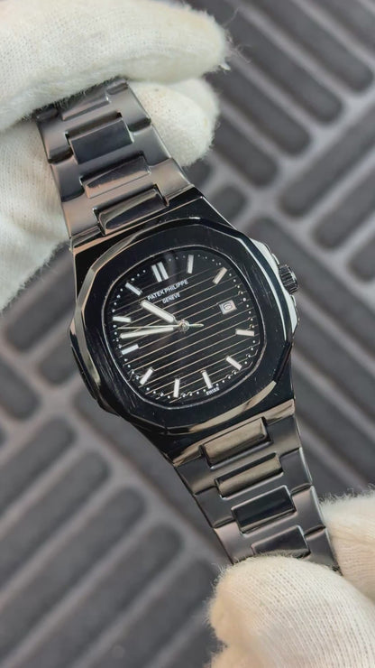 Patek Philippe – Nautilus - Full Black